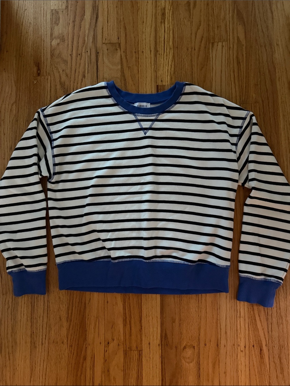 Evereve White Crewneck Sweatshirt with Black Stripes & Blue Trim